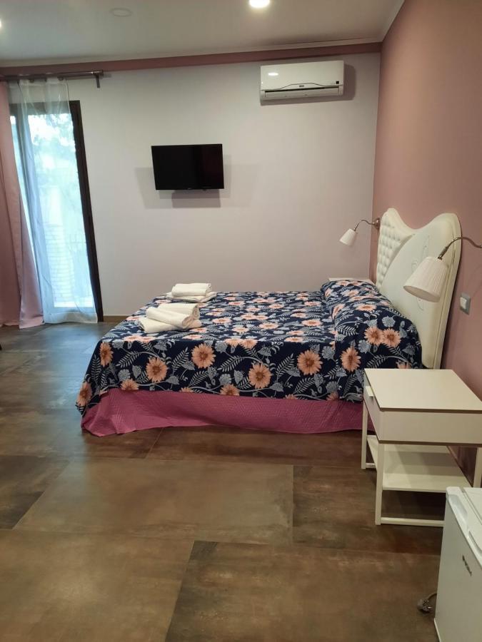 Taorbay Bed & Breakfast Giardini Naxos Eksteriør bilde